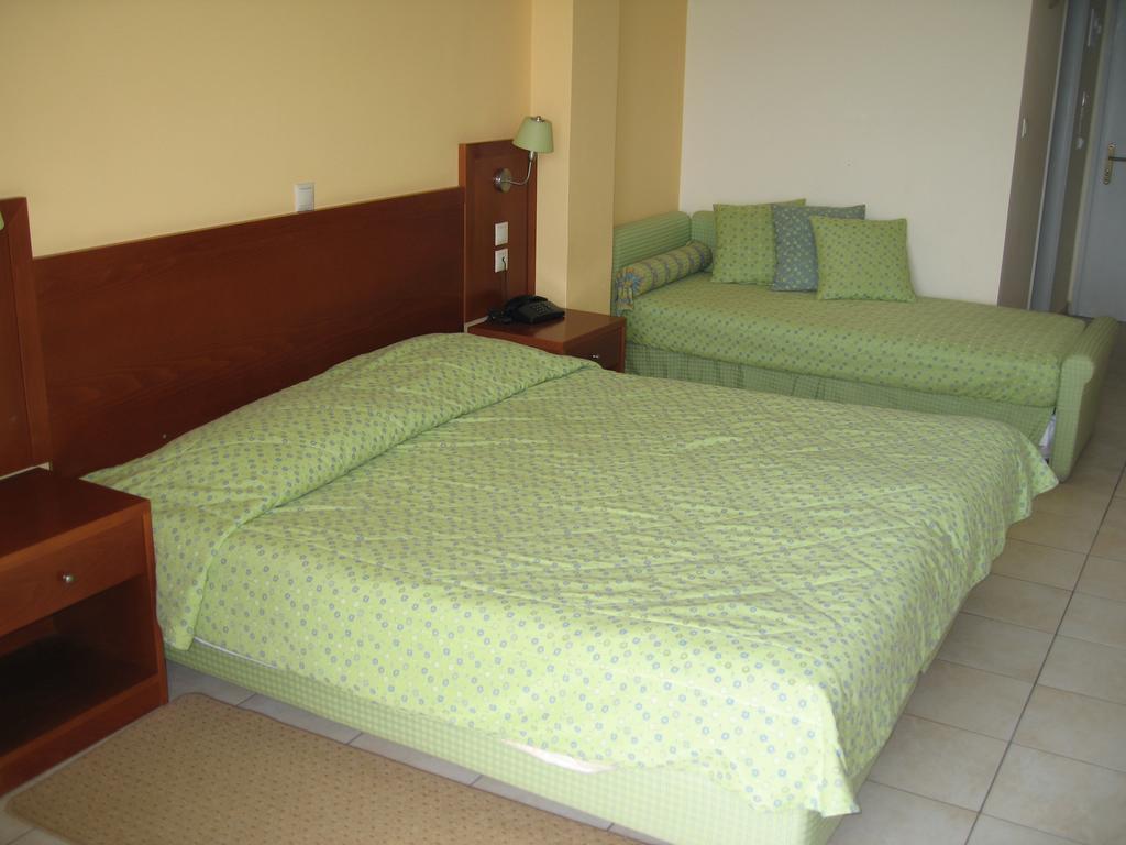 Artemis Hotel Toló Kültér fotó